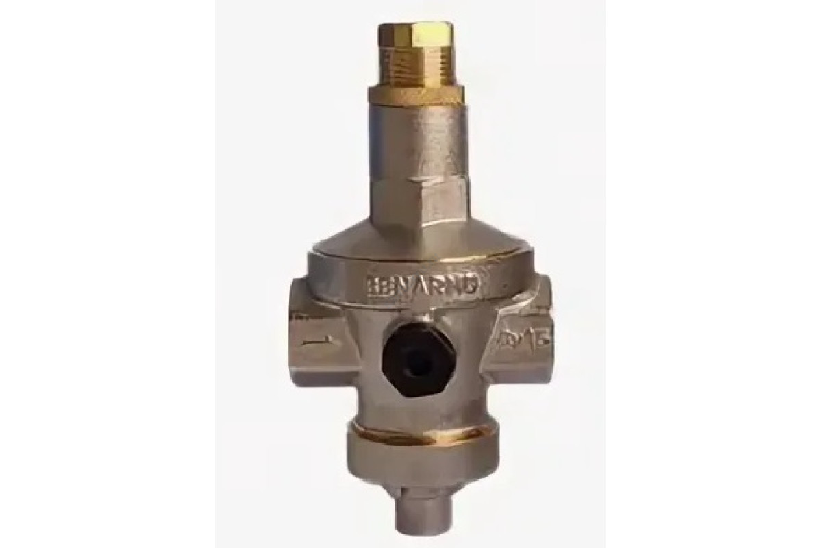 Регулятор давления мембранный латунь Ду 20 Ру25 3/4" ВР Рн=1 - 7бар Benarmo