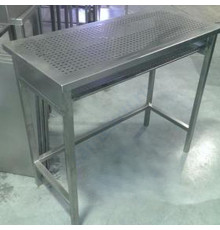 Стол из нержавеющей стали с перфорированной столешницей и поддоном